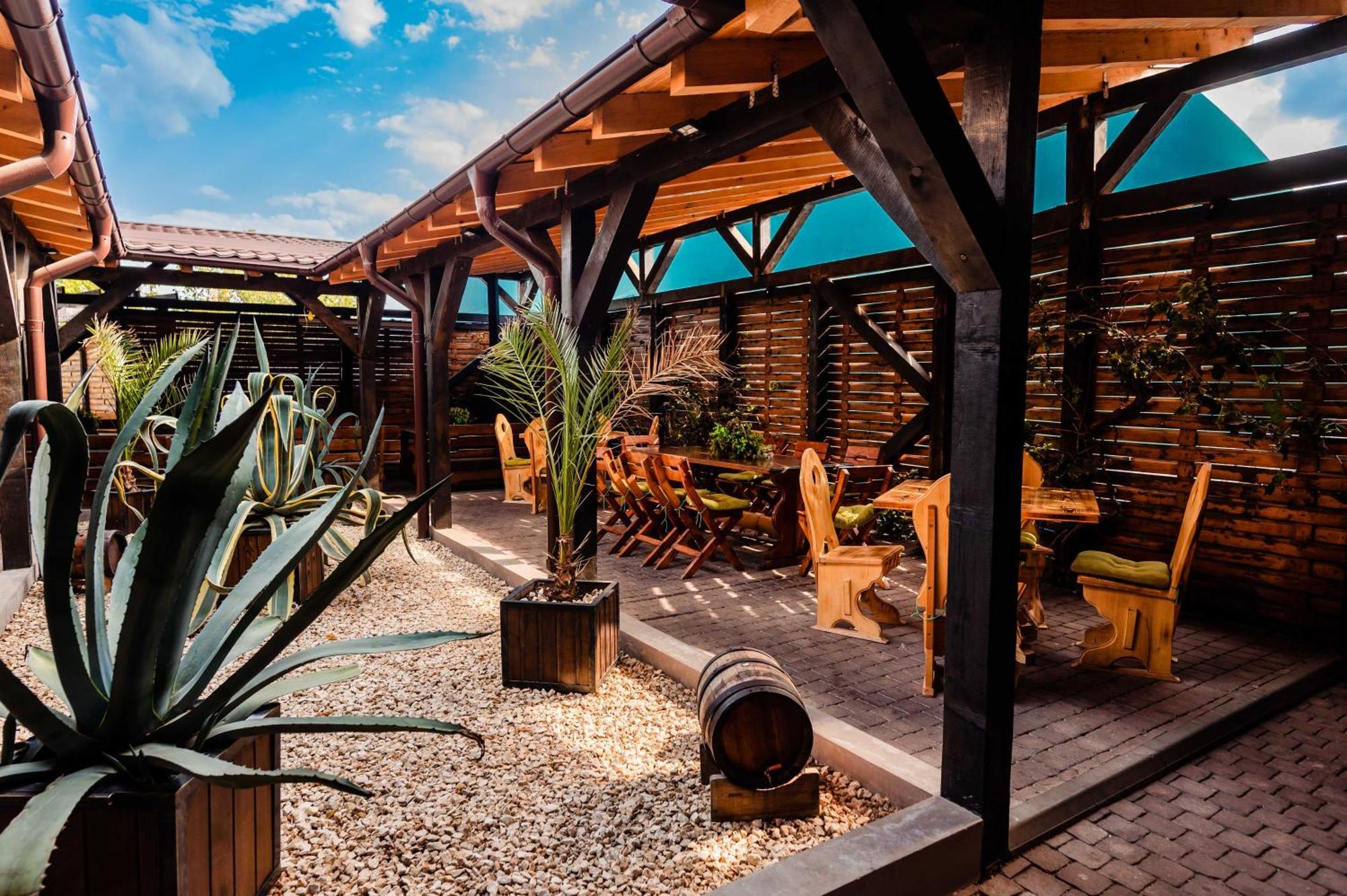 Green Garden Resort Odobesti Dış mekan fotoğraf